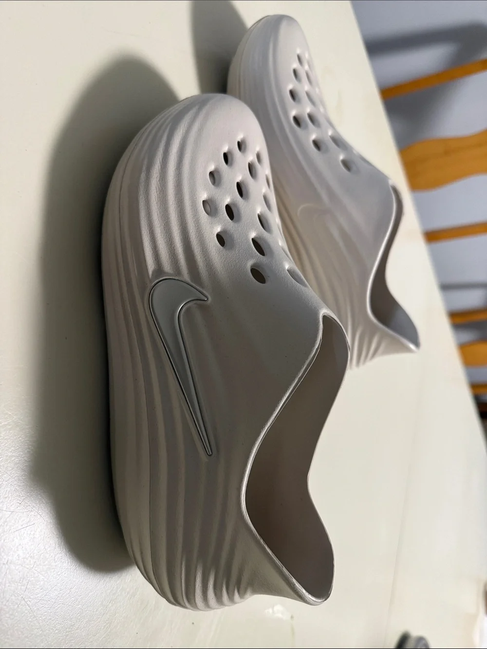 Nike React X Rejuven 8 slip-on unisex